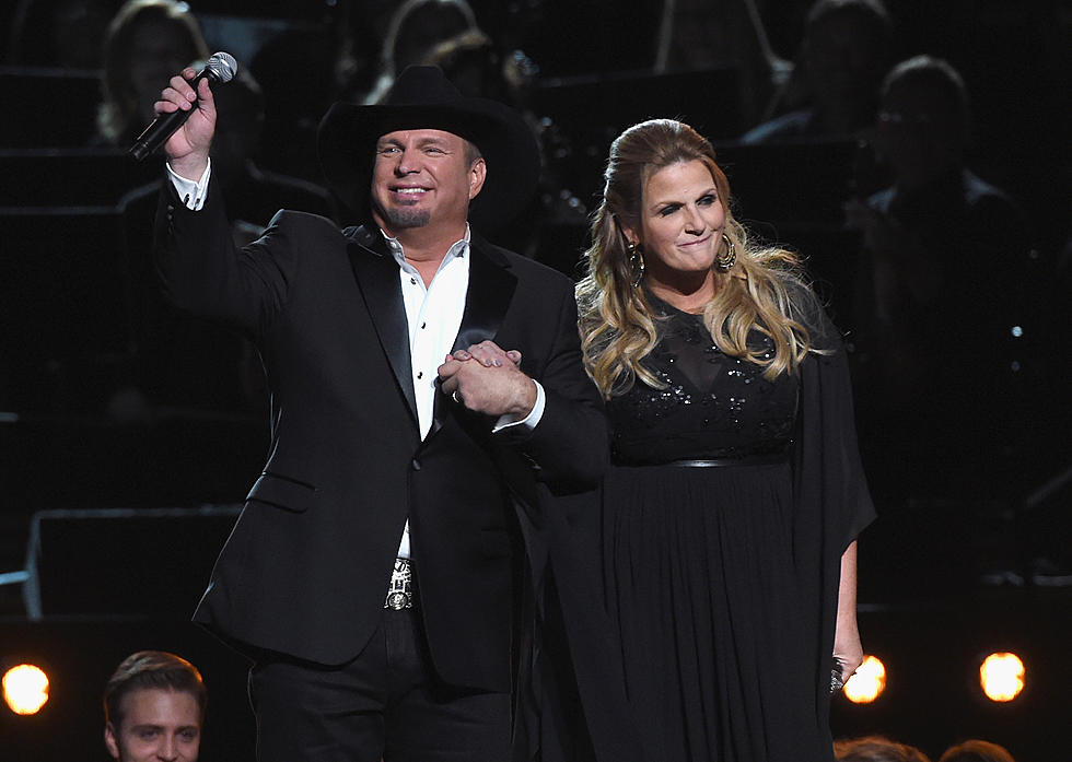 Show Us Your Best Country Couple Picture & You Could Meet Garth Brooks and Trisha Yearwood in Lubbock