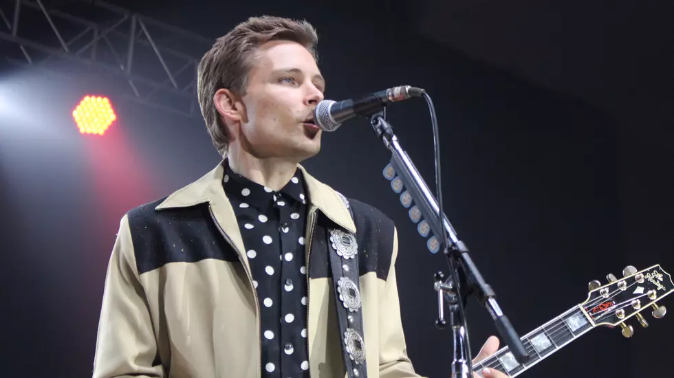 The Hottest Photos You&#8217;ll Ever See of Frankie Ballard in Lubbock