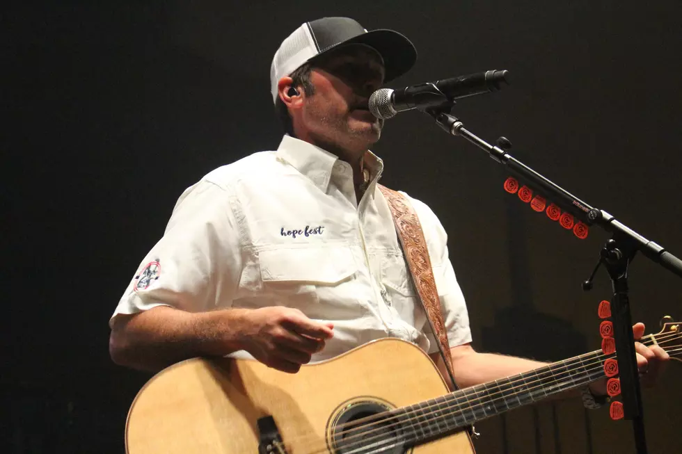 Casey Donahew to Play Cook’s Garage on Saturday, July 11th