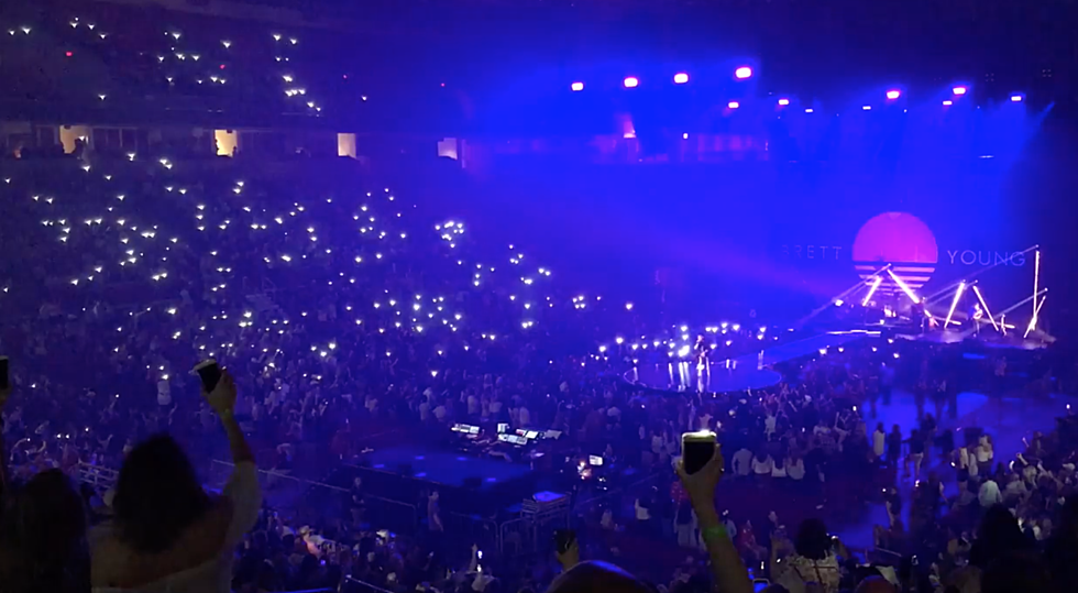 Brett Young Lights Up Lubbock’s United Supermarkets Arena — Literally!