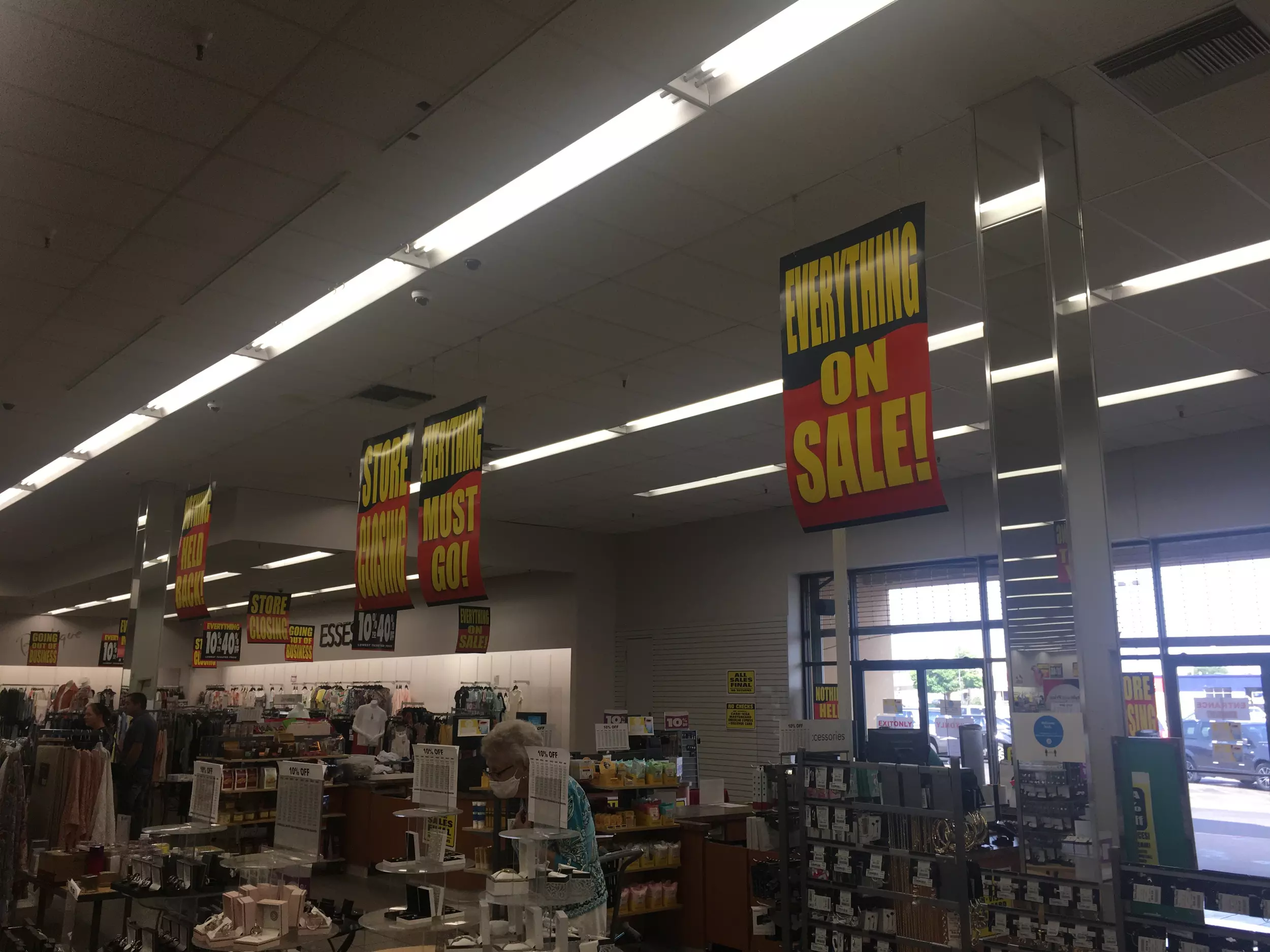 Stein Mart will close stores in Asheville, Hendersonville