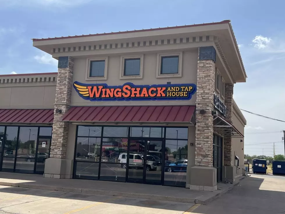 Lubbock&#8217;s New Wing Shop Opens With Bold Flavors