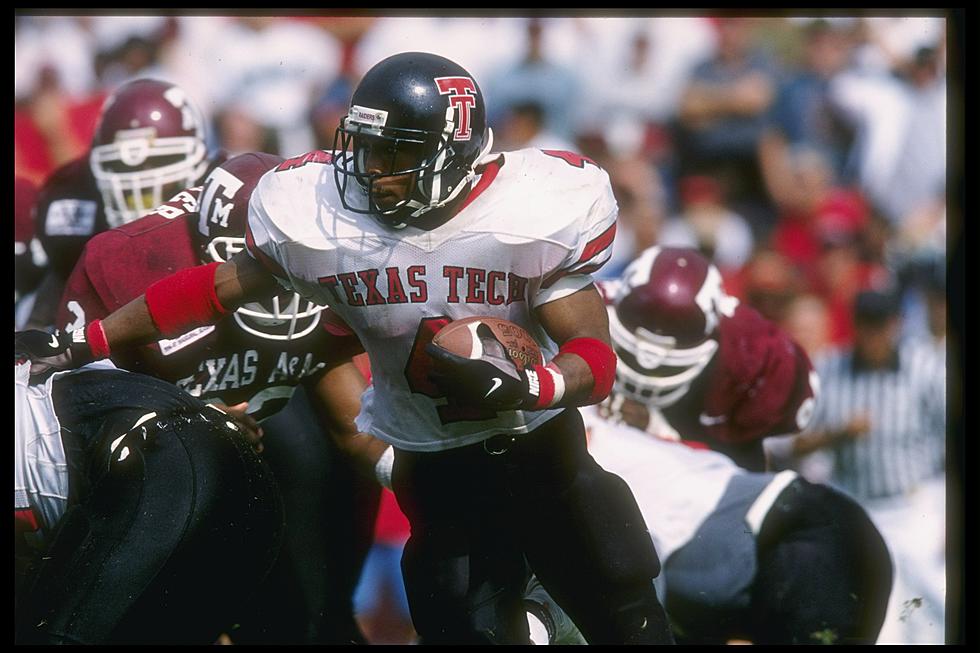 Lubbock, Enjoy A Steak Dinner With Former Red Raider &#038; NFL Player