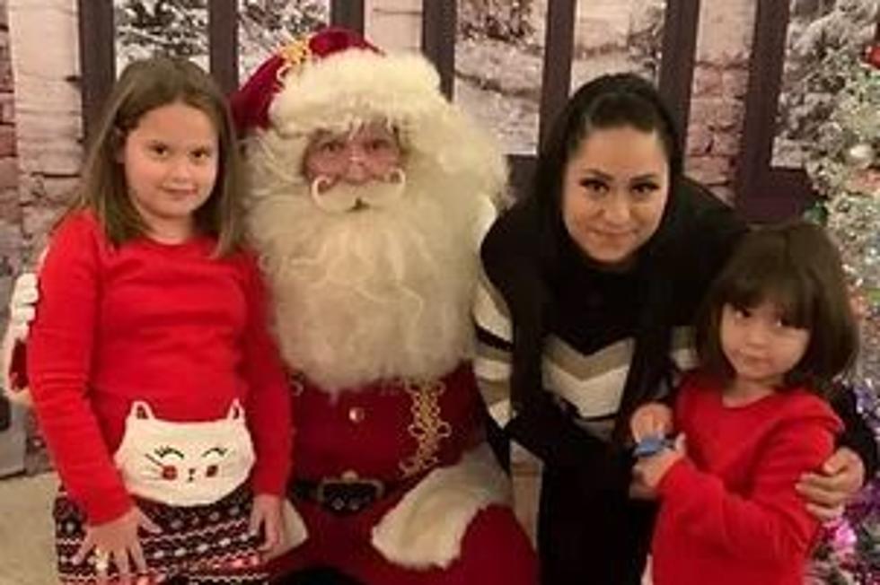 Jolliest places in Lubbock for photos with Santa
