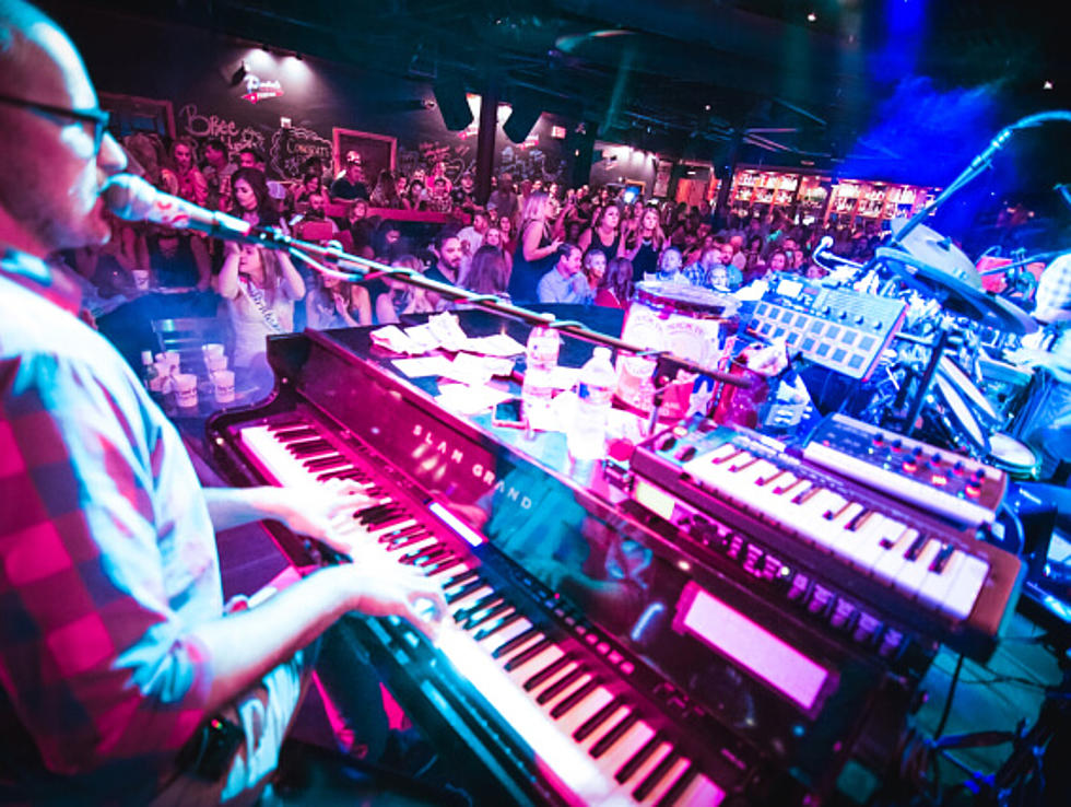 Finally: Dueling Pianos Are Coming Back To Lubbock