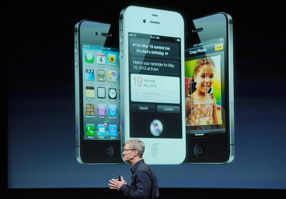 A Closer Look at the iPhone 4S – The Geek Girl Report