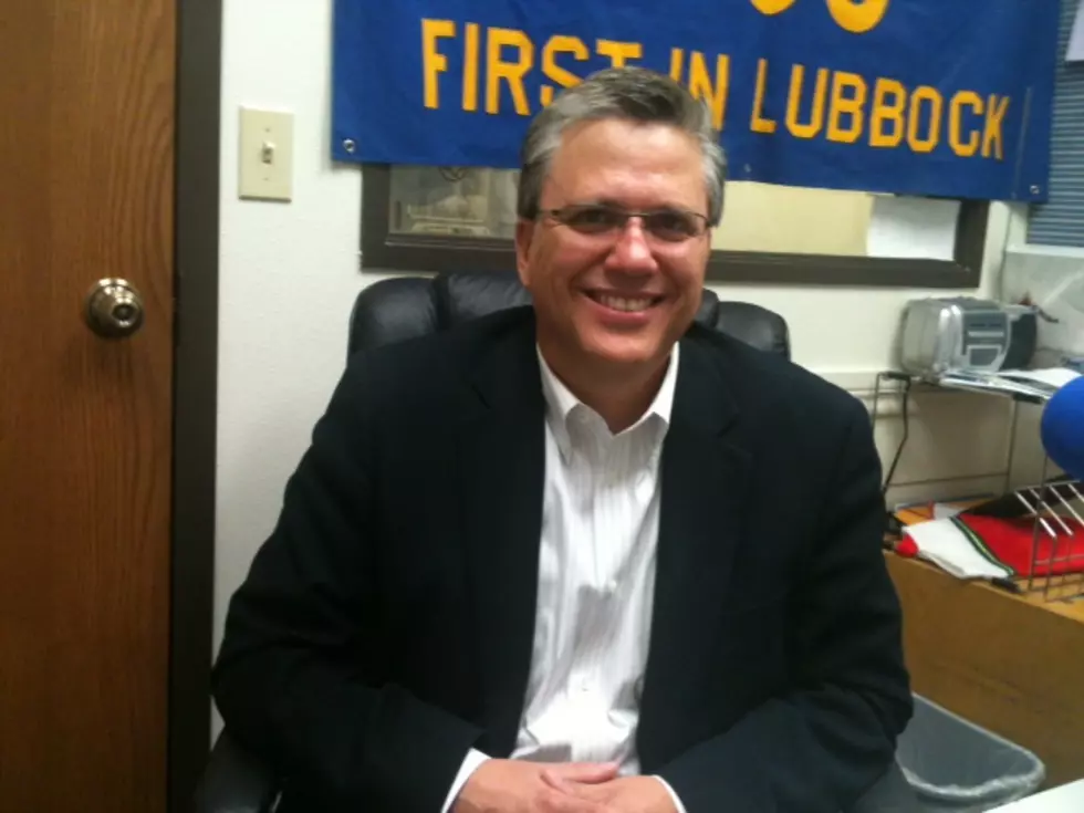 LISD Board Member Mark Blankenship Disagrees with Part of Dress Code