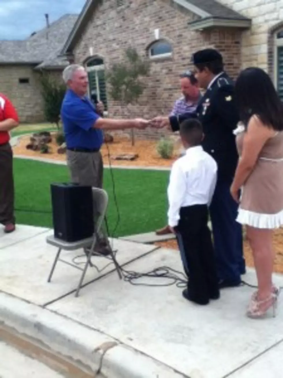 Lubbock Homes for Heroes Presents New Home to South Plains Veteran [AUDIO/PICS]