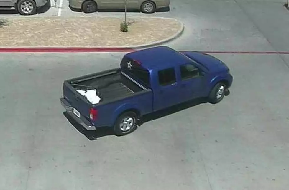 Lubbock Police Search For Hit and Run Suspect Vehicle