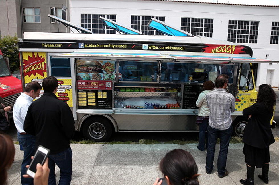 Food Trucks in the Hub