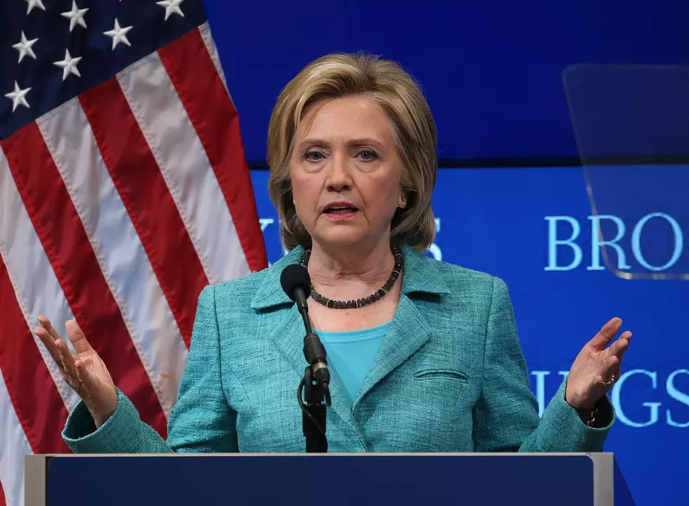 Chad&#8217;s Morning Brief: Hillary Clinton Laughs at Man Who Says He Wants to Strangle Carly Fiorina and Dallas Ordinance Would Allow Men in Women&#8217;s Bathrooms
