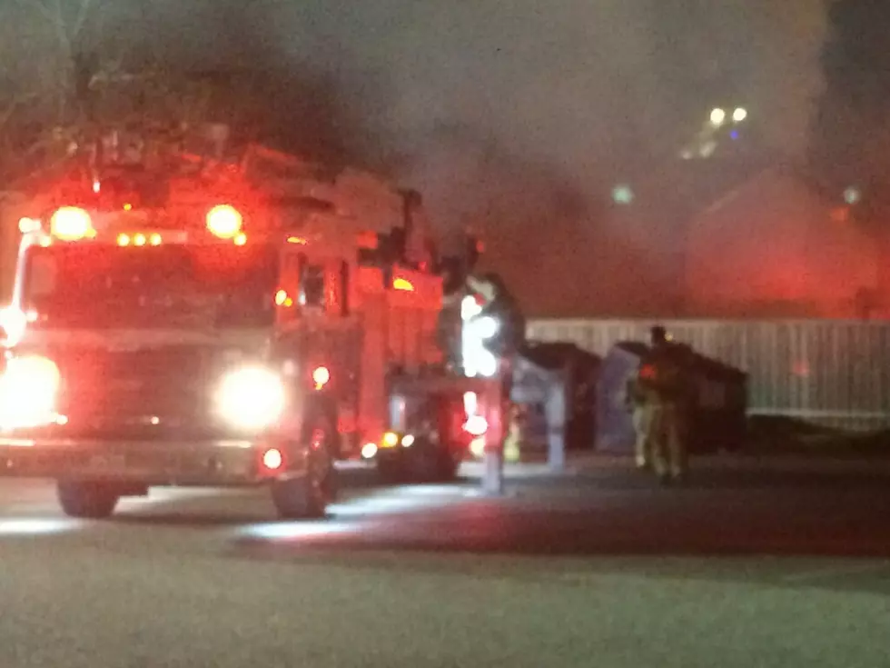Building Catches Fire at The Boulders at Lakeridge Apartment Complex [PHOTOS, VIDEO]