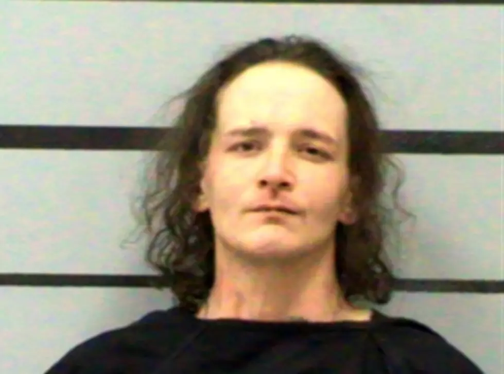 Lubbock Resident Bashes Burglar in the Face With a Construction Level