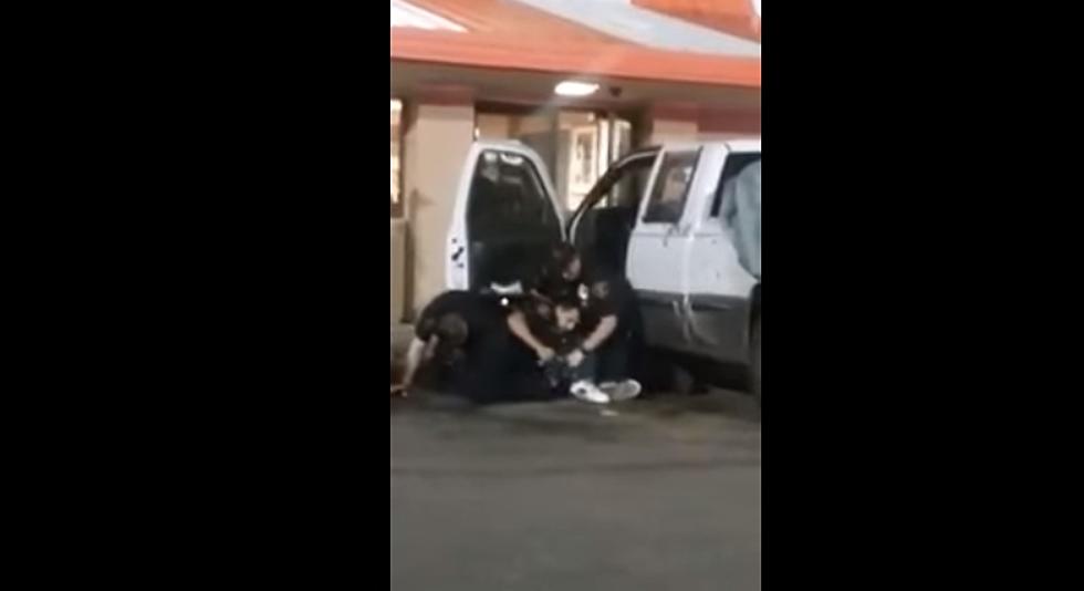 Lubbock Police Tase, Wrestle With Man Resisting Arrest at Whataburger [Graphic]