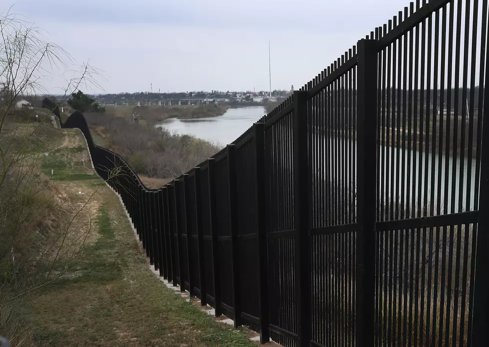 Feds Donate To Texas Border Wall