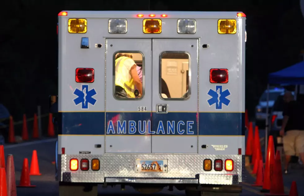 Ambulance Transporting Gunshot Victim Gets Into Wreck in Lubbock