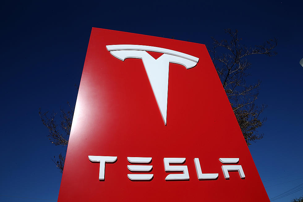 New Tesla Recall Is Due to ‘Full Self-Driving’ Software Running Stop Signs