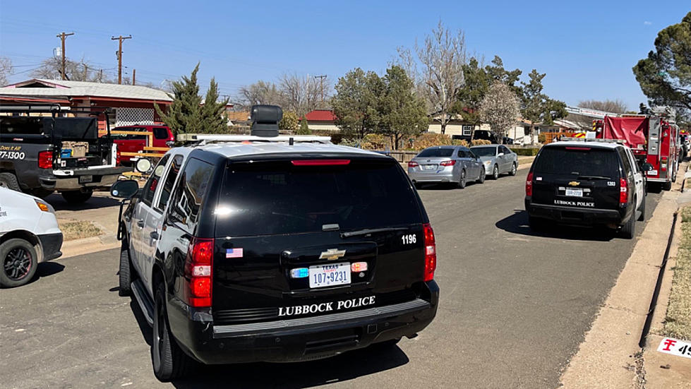 Lubbock Police Investigating Death of Tree Trimmer