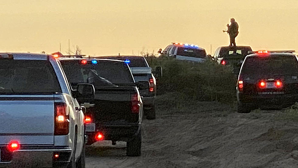 Car Chase Turned Foot Pursuit Ends Near Slaton Airport