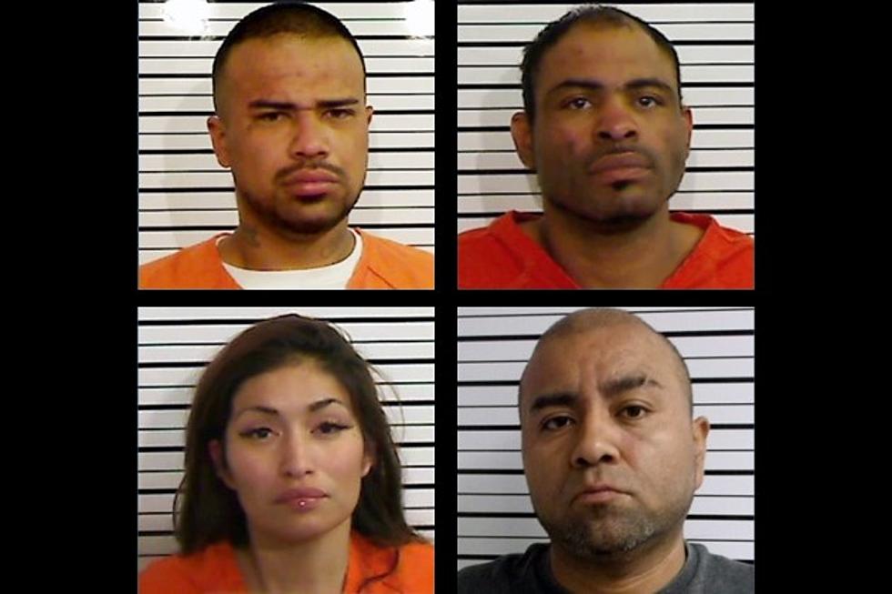 Aggravated Robbery Suspects Arrested After Running from Plainview Police