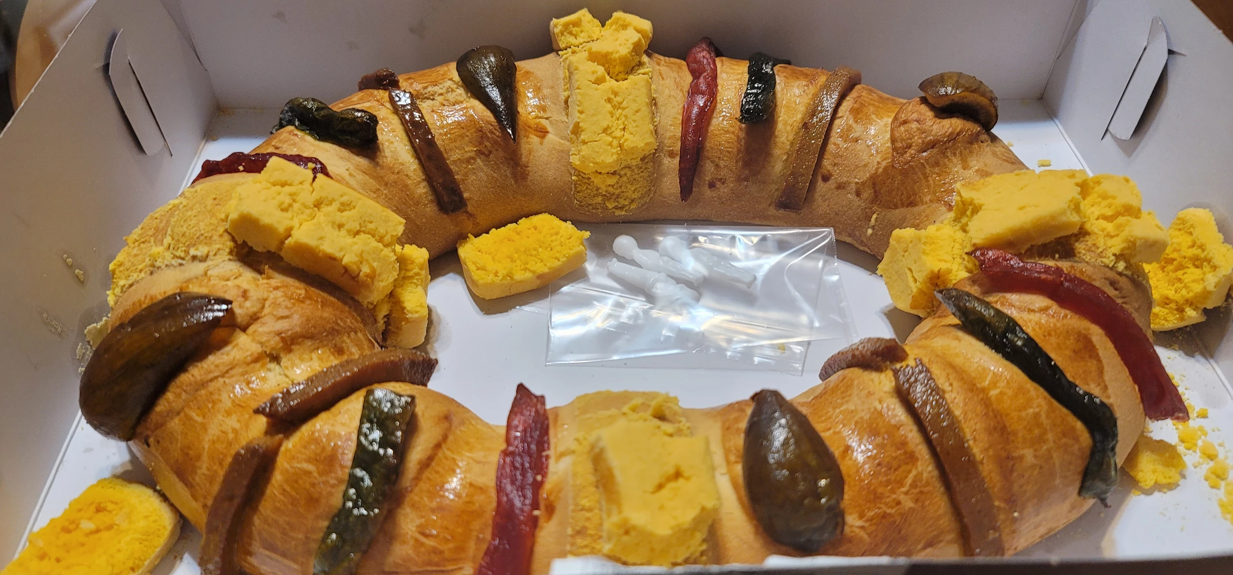 What is a Rosca de Reyes and why Does it Look Like a Giant Donut?