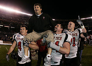 Mike Leach To Be Inducted Into The Texas Sports Hall of Fame