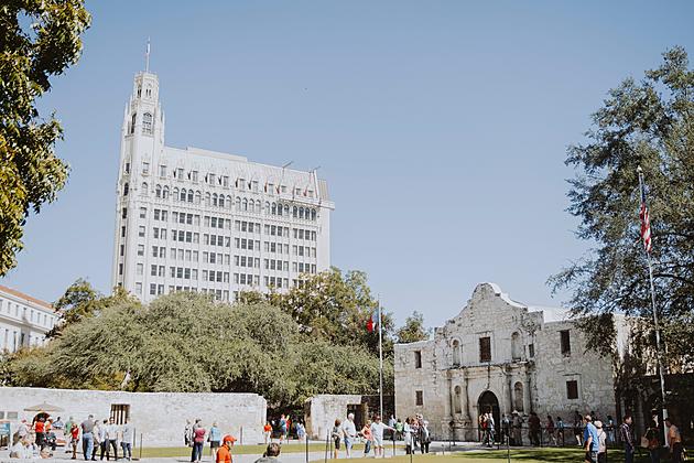 One Of The Most Haunted Hotels In The World Is Here In Texas