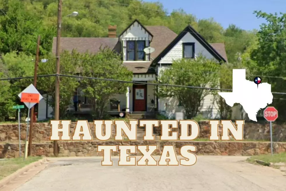 This Creepy Texas House Is One Of Most Haunted Houses In America 