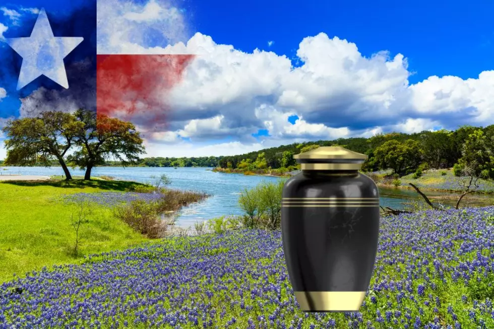 Here’s Where You Can and Can Not Scatter Ashes In Texas