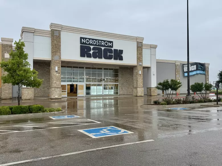 Nordstrom Rack Location In Lubbock Getting Closer To Opening