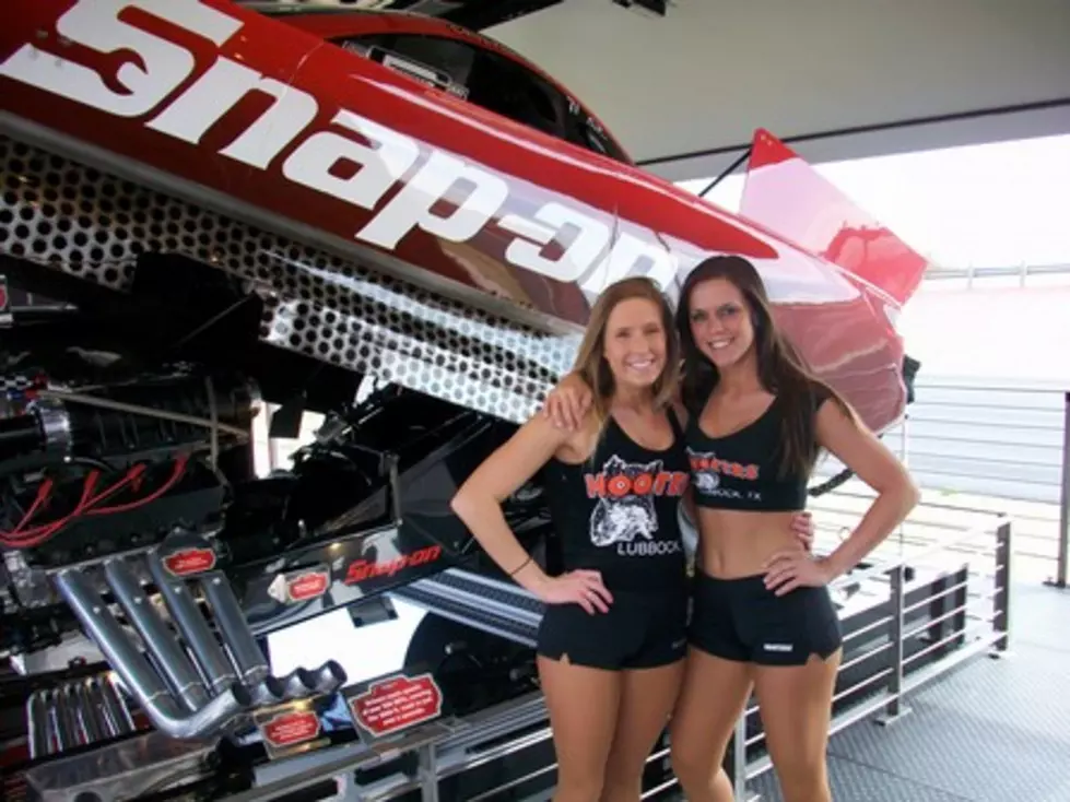 Snap-on Invades Hooters [PICS]