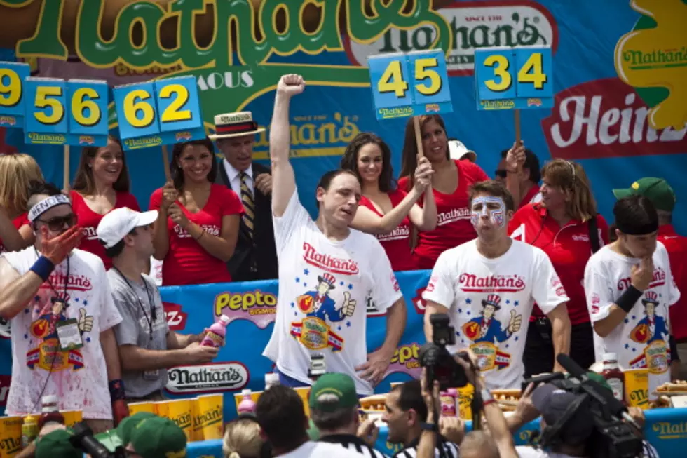 American Joey Chestnut Wins 5th Mustard Belt at Nathan’s Hot Dog Eating Contest