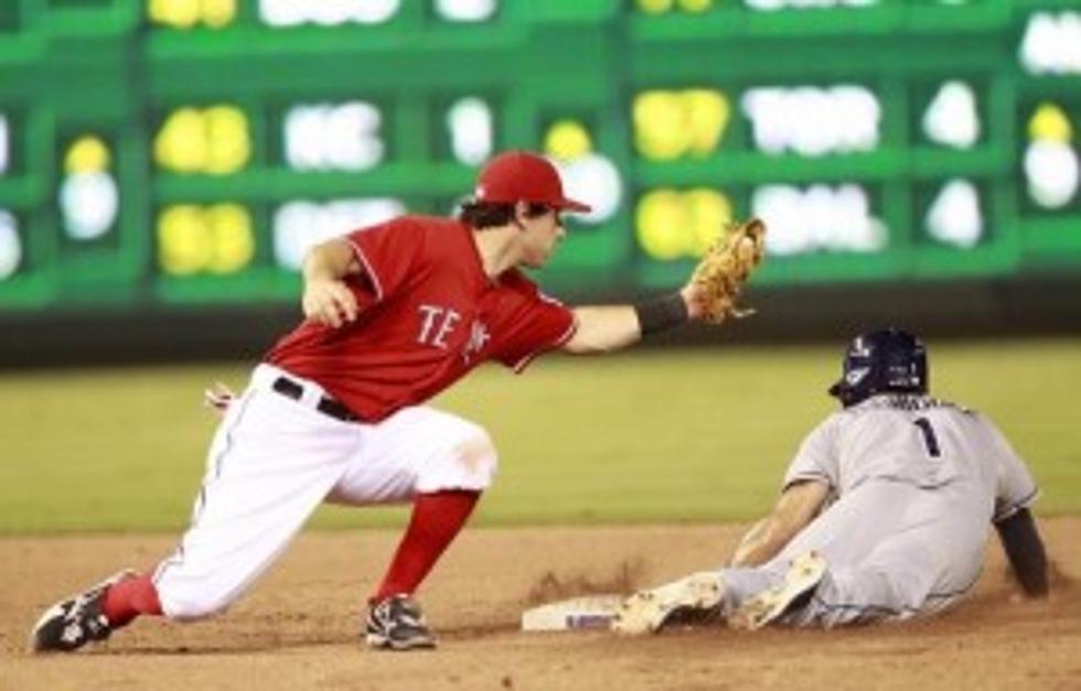 Ian Kinsler and the Texas Ranger Agree to a New Contract [VIDEO]