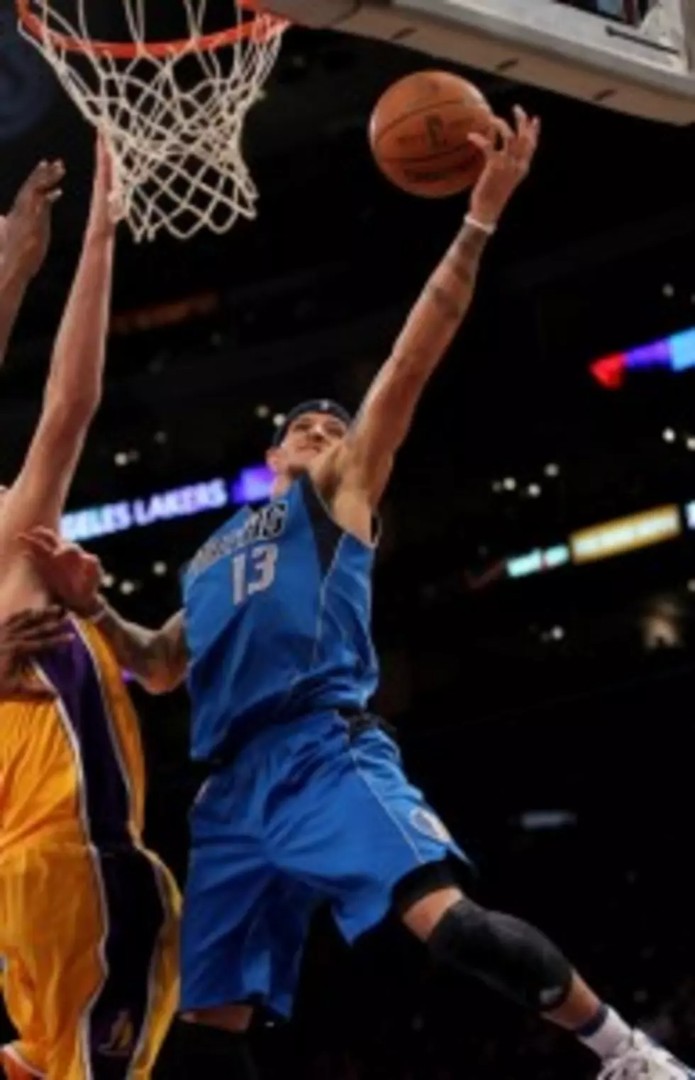 The Los Angeles Lakers Take Down the Dallas Mavericks 73-70