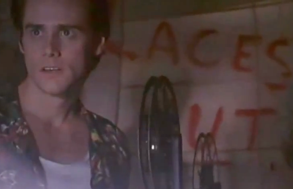 Baltimore Ravens Kicker Billy Cundiff Becomes Ray Finkle in ‘Ace Ventura’ Parody [VIDEO]