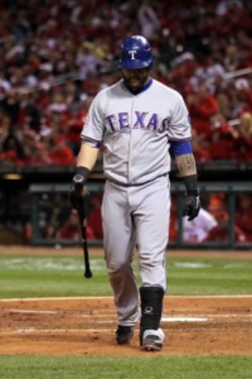 The Texas Rangers Re-Sign Mike Napoli