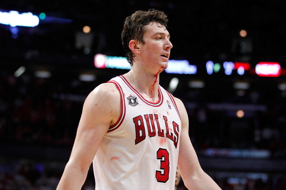 Houston Rockets get Center Omer Asik from Chicago Bulls