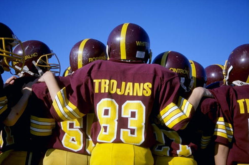 Elijah Earnheart, a 12 Year Old 300 Pound Boy Ruled Too Big to Play Pee Wee Football [VIDEO]