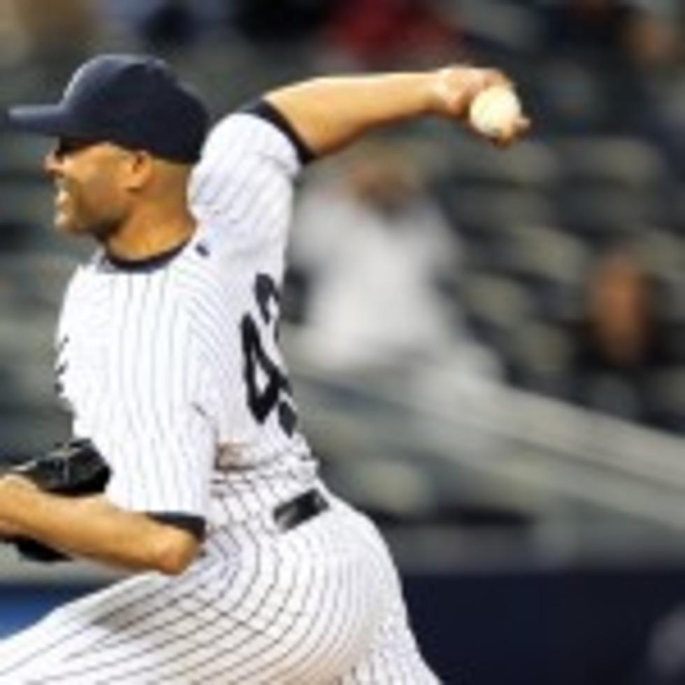 Mariano Rivera Earns Save in New York Yankees Win Over the Houston Astros