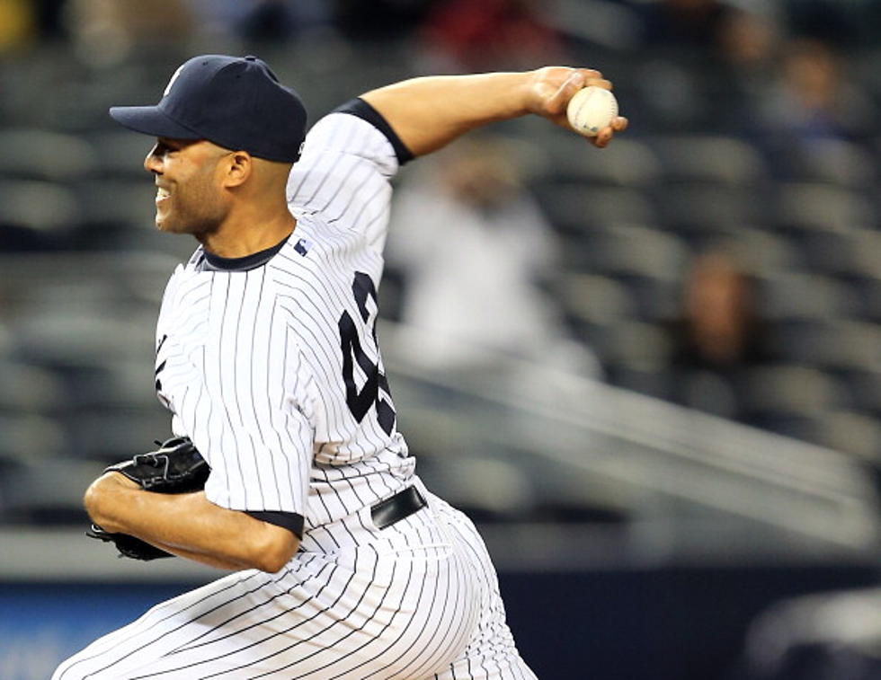 Mariano Rivera Earns Save in New York Yankees Win Over the Houston Astros