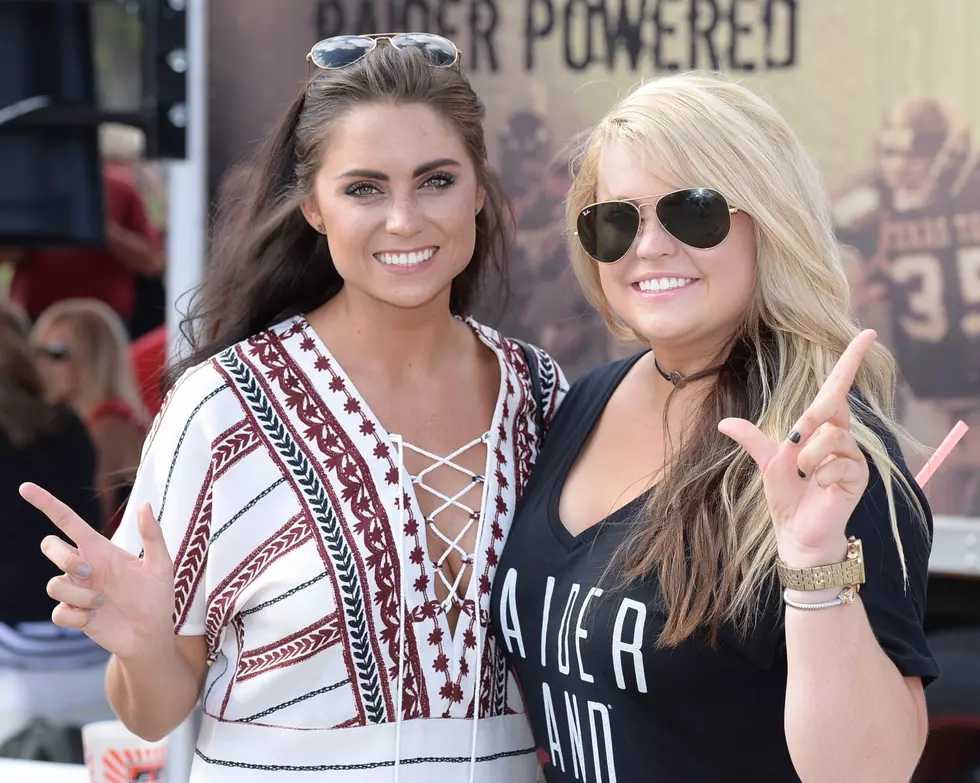 Texas Tech Tailgaters Get Their Guns Up Before the SFA Game [Photos]
