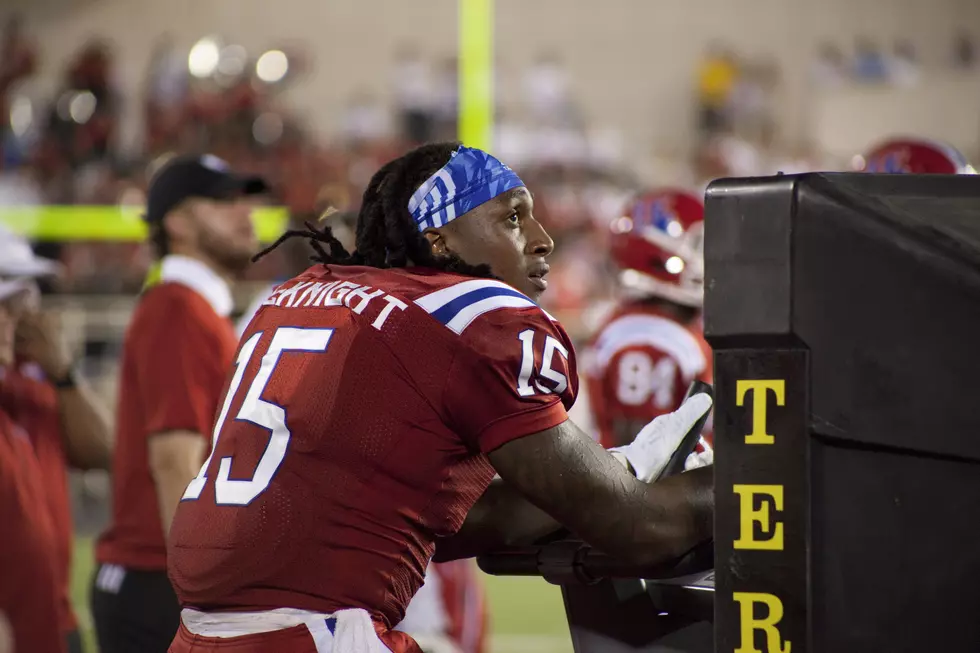 Louisiana Tech Player Flips Off Texas Tech Fans