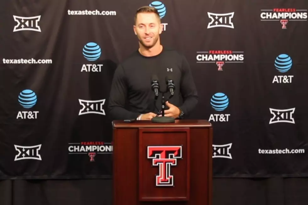 Watch Kliff Kingsbury’s Perfect Response to News That Tommy Tuberville Is Calling Texas Tech-Houston
