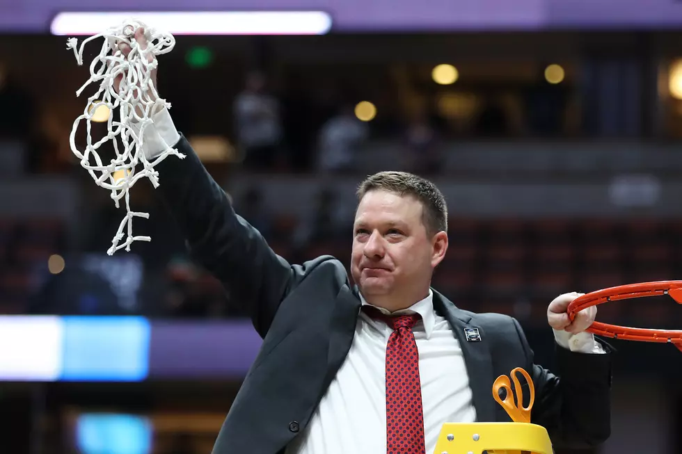 Chris Beard is Flexing All Over the Recruiting Trail