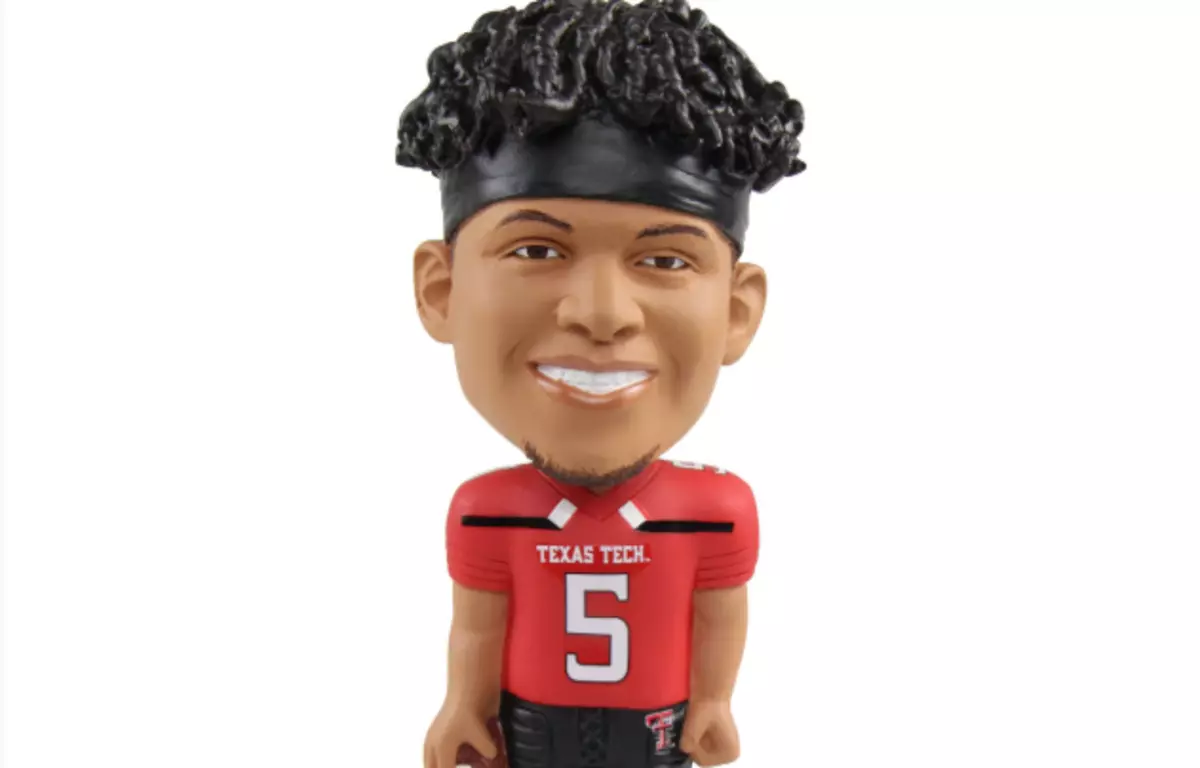 Patrick Mahomes Bobbleheads are Selling like Hot Cakes