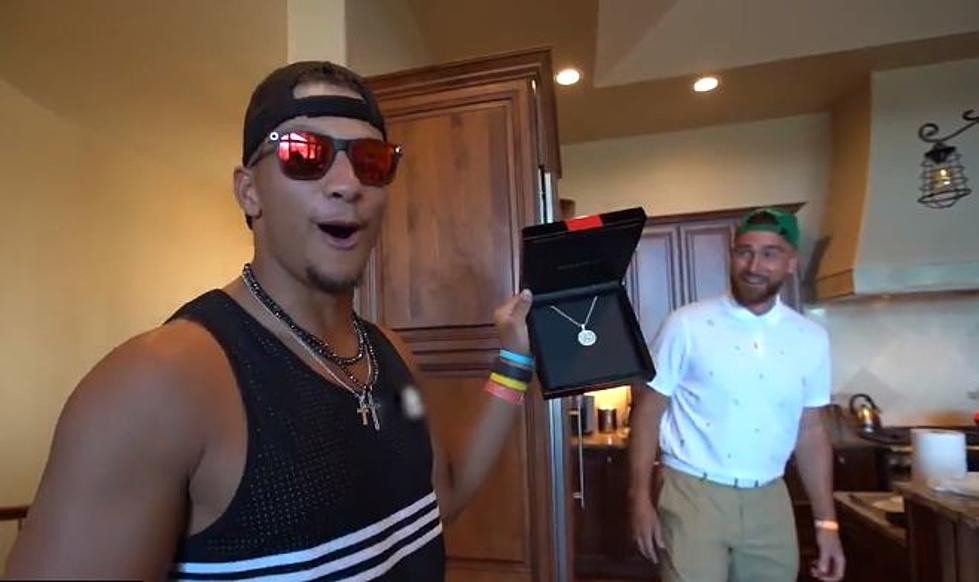 Patrick Mahomes Gets Iced Out 99 Chain For his Madden Rating