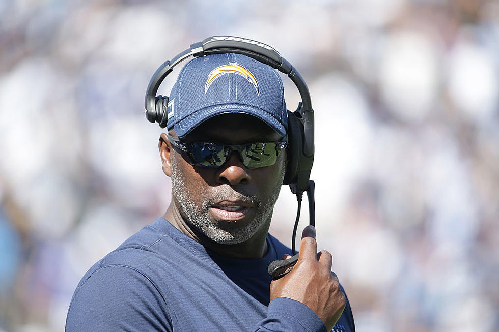 Los Angeles Chargers Head Coach Anthony Lynn Is the Star of ‘Hard Knocks’