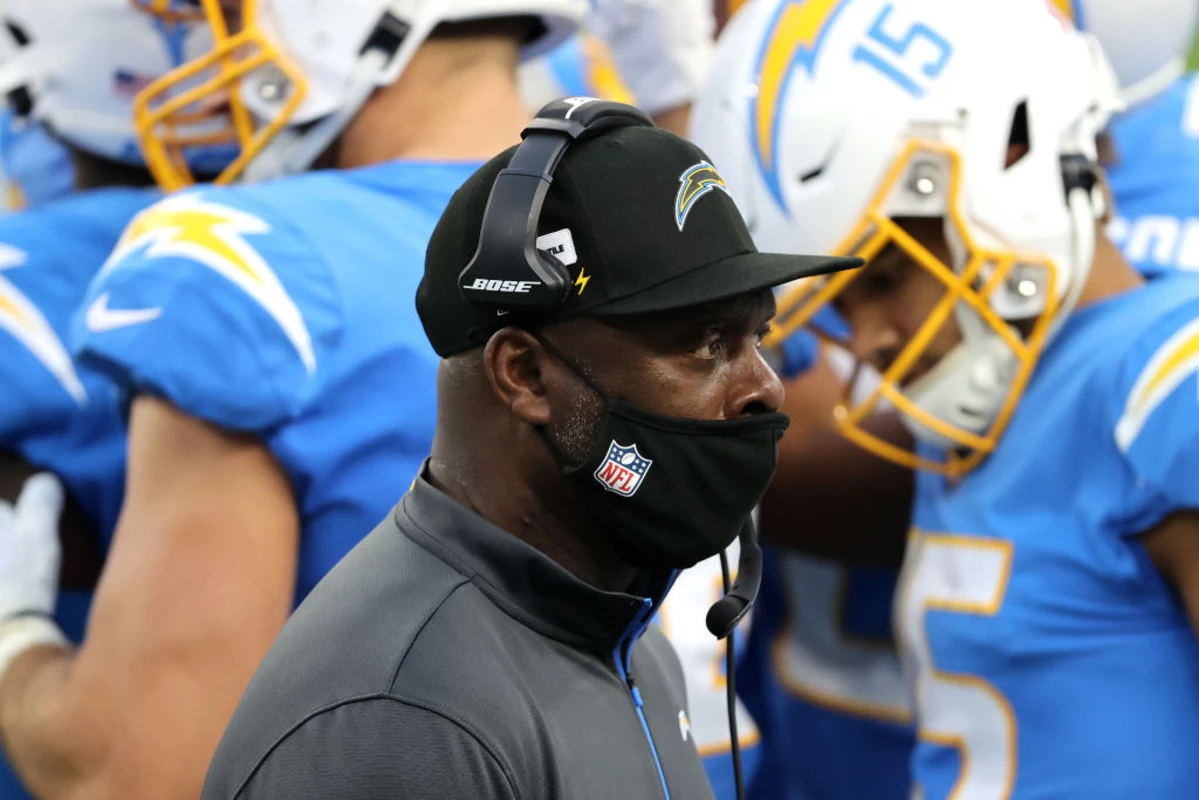 Former Chargers coach Anthony Lynn is at home on 49ers staff - Los