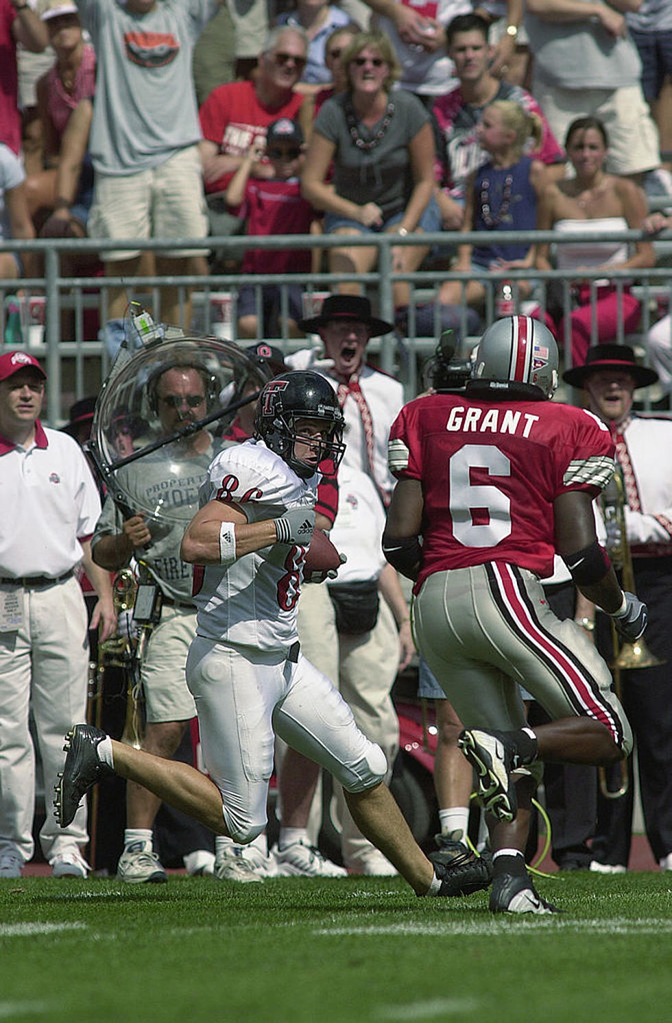 Mickey Peters Finally Answers Who Threw a Better Ball: Kliff Kingsbury or BJ Symons?