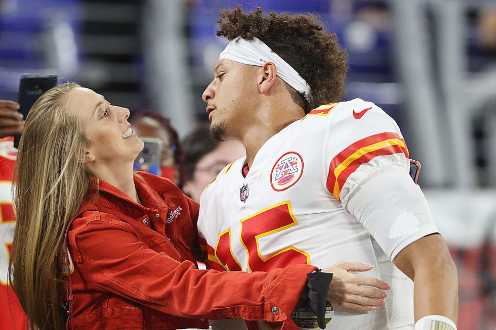 Patrick Mahomes’ Fiancée Responds to Haters by Selling ‘Team Brittany’ Shirts
